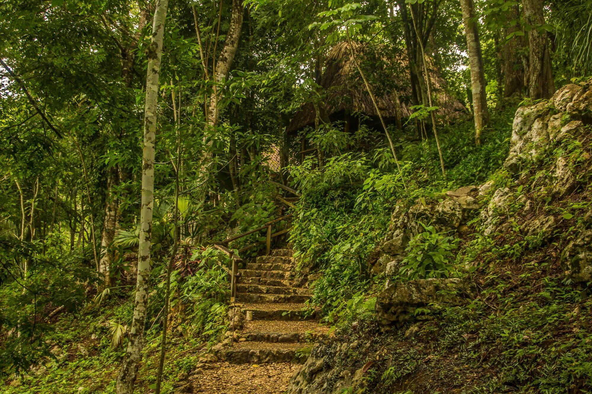 Mystic River Resort Сан-Игнасио Экстерьер фото